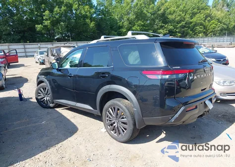 2023 Nissan Pathfinder Sl 4Wd z USA, uszkodzony, nr VIN 5N1DR3CD4PC229079